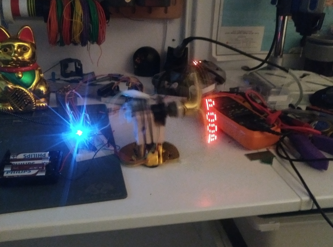 It works! Early build, with a hard-coded message.